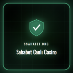 Sahabet Canlı Casino masalarında oyun oynayan mutlu oyuncular.
